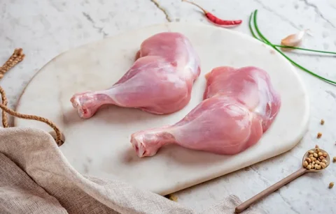 Chicken Whole Leg(Serves: 1 - 2 Pieces: 2 370 - 390 Gms)