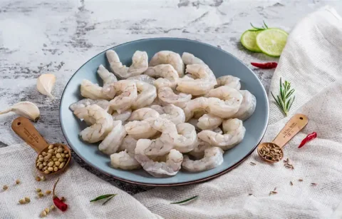 Prawns Medium - Deshelled Pieces: 35–45 Gross: 480 - 500 Gms Net: 240 - 270 gms